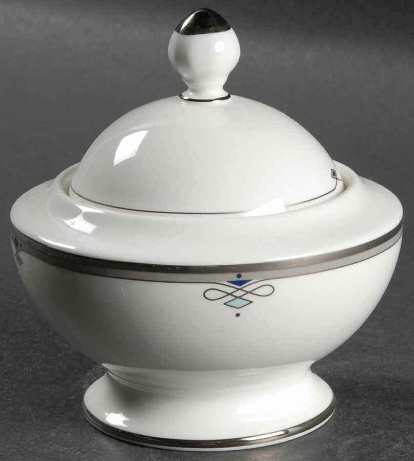 Antibes Sugar Bowl & Lid by Villeroy & Boch-1