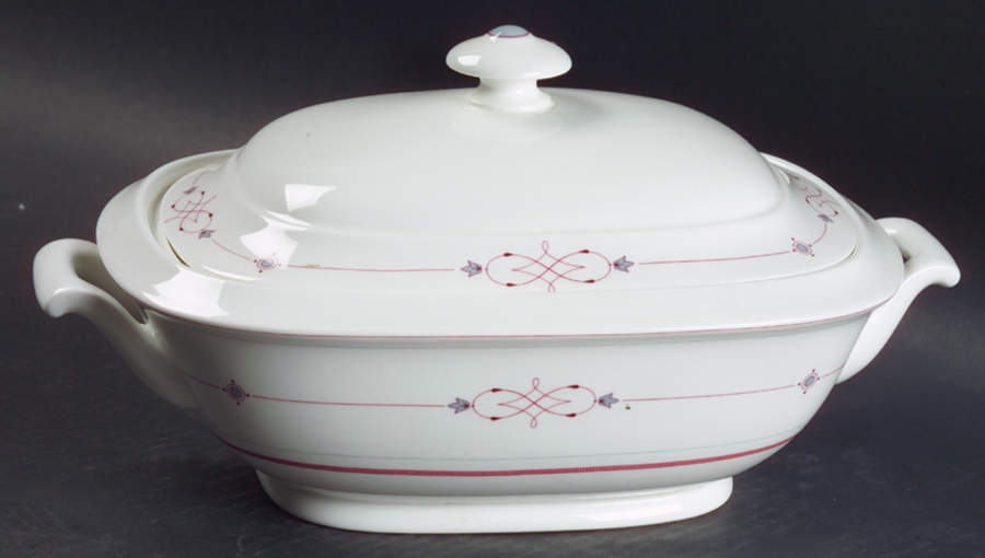 Aragon Oval Covered Vegetable by Villeroy & Boch-1