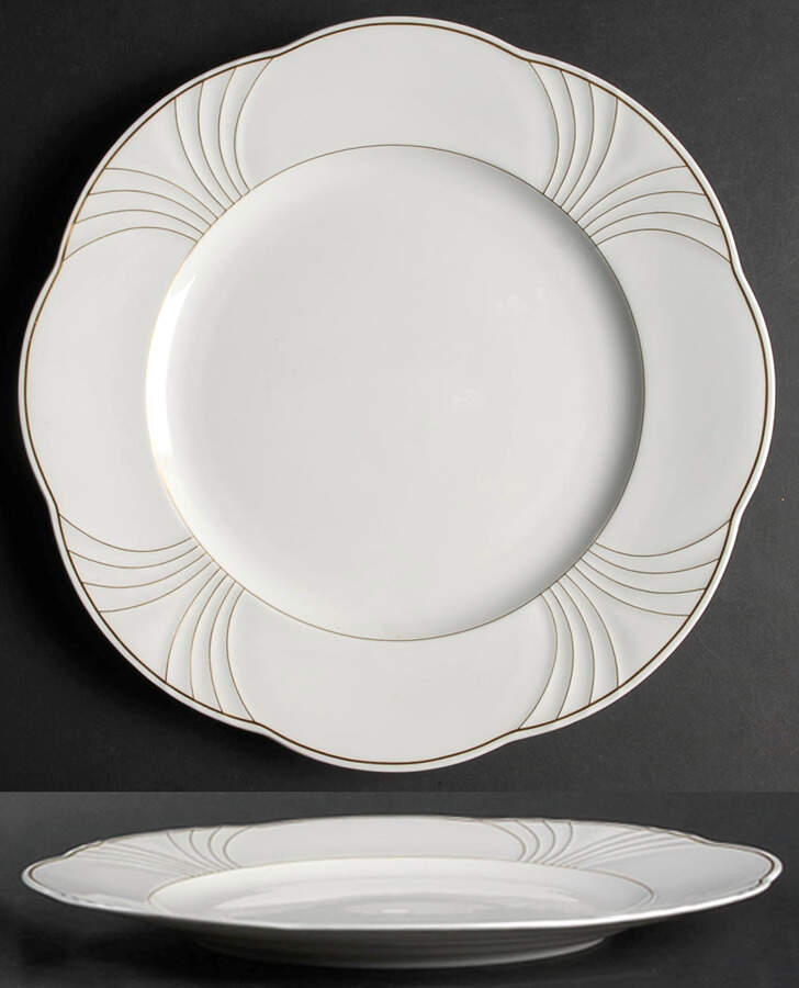 Arco Gold 12" Chop Plate (Round Platter) by Villeroy & Boch-1