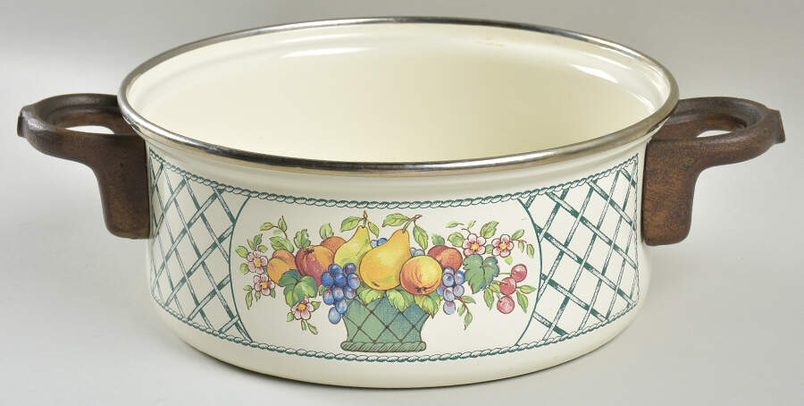 Basket 2.5 Quart Metal Stew Pot No Lid by Villeroy & Boch-1