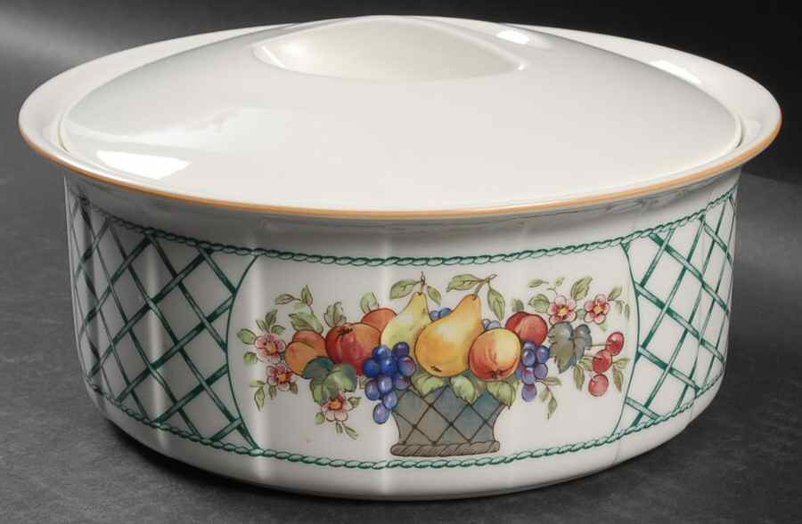 Basket 2 Qt Round Covered Casserole by Villeroy & Boch-1