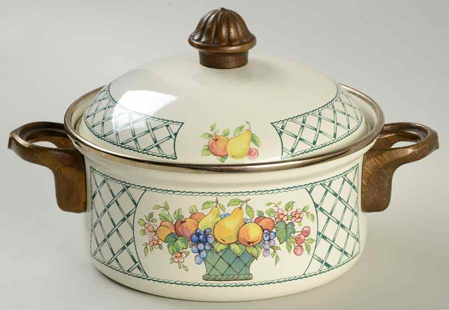 Basket 1.5 Quart Metal Stew Pot by Villeroy & Boch-1