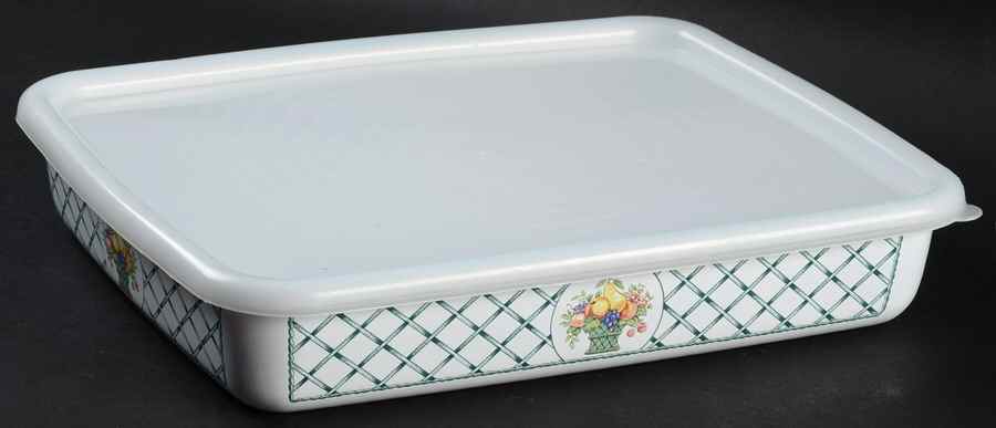 Basket 1" Rectangular Metal Baker with Plastic Lid by Villeroy & Boch-1