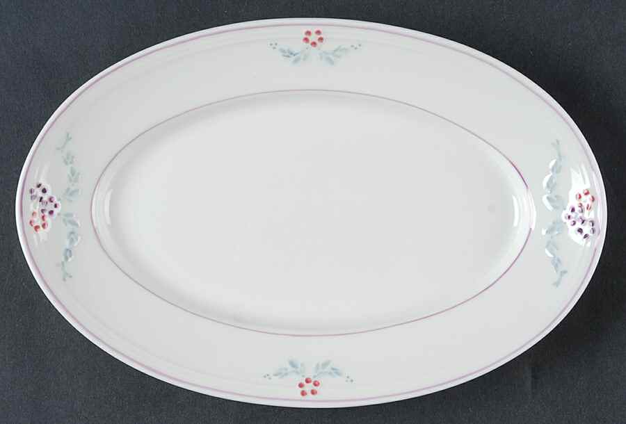 Bel Fiore Pickle Dish by Villeroy & Boch-1