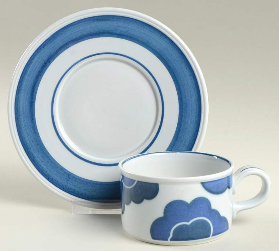 Blue Cloud Flat Cup & Saucer Set by Villeroy & Boch-1