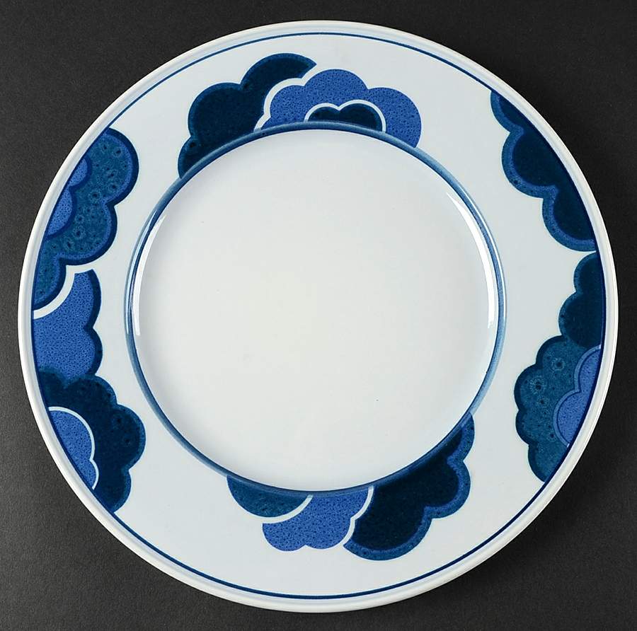 Blue Cloud Dinner Plate by Villeroy & Boch-1