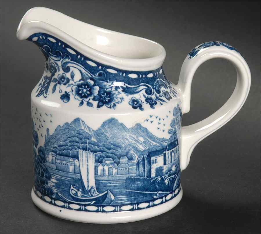 Blue Castle Creamer by Villeroy & Boch-1