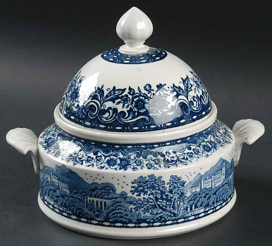 Blue Castle Sauce Boat & Lid by Villeroy & Boch-1