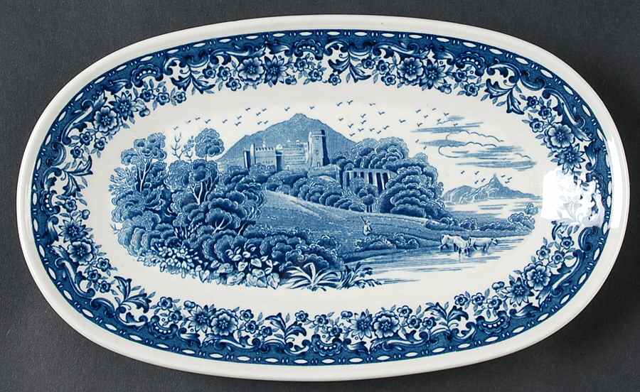 Blue Castle Pickle Dish by Villeroy & Boch-1