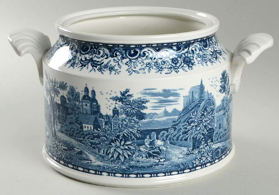 Blue Castle Tureen No Lid by Villeroy & Boch-1
