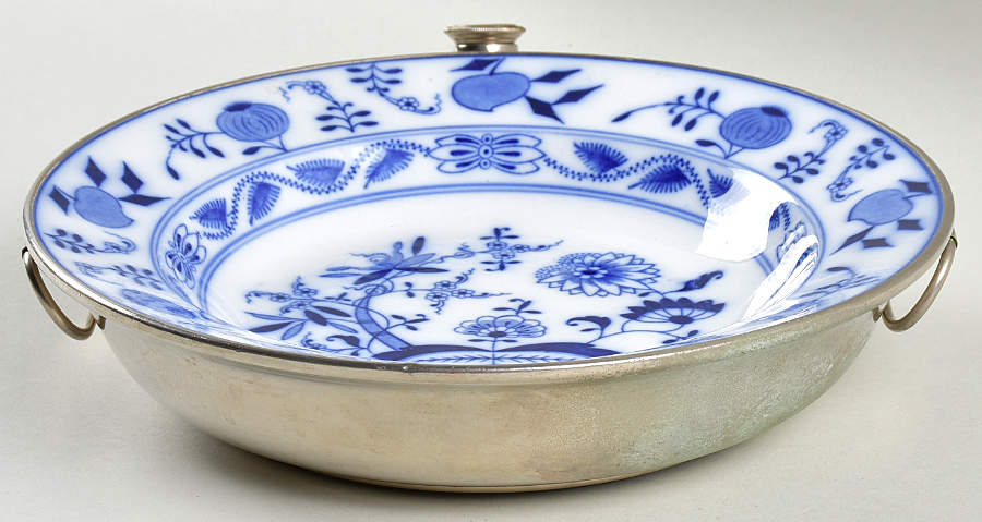 Blue Onion Hot Water Plate by Villeroy & Boch-1