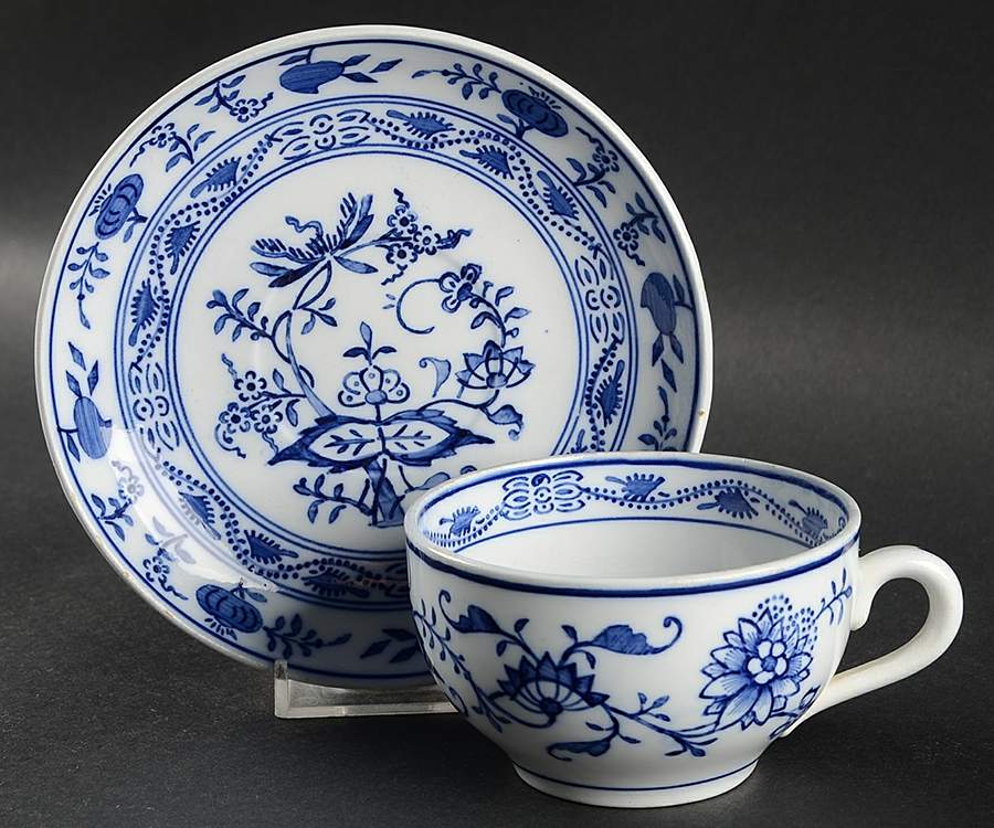 Blue Onion Flat Cup & Saucer Set by Villeroy & Boch-1