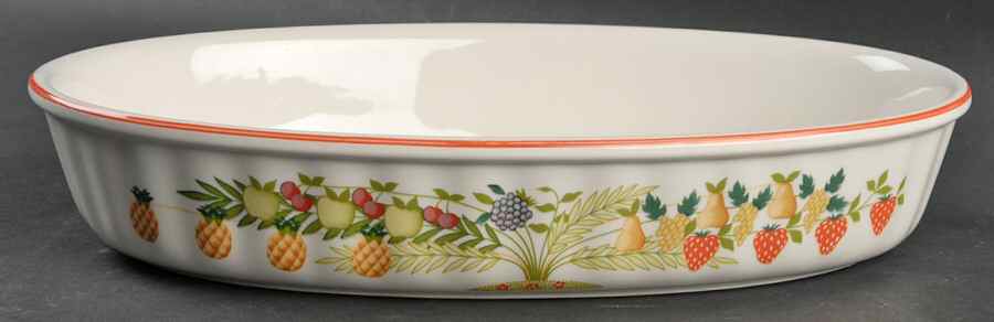Bon Appetit 11" Oval Baker by Villeroy & Boch-1