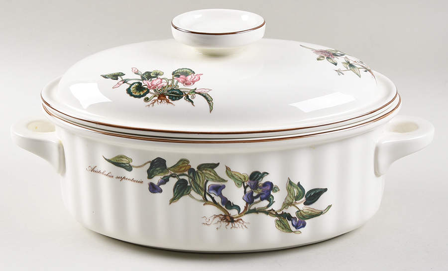 Botanica 4 Qt Oval Covered Casserole by Villeroy & Boch-1