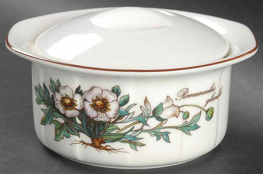 Botanica Bouillon Cup and Saucer with Lid No Saucer by Villeroy & Boch-1