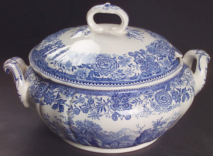Burgenland Blue (Green Blue, Black Backstamp) Large Round Covered Vegetable by Villeroy & Boch-1