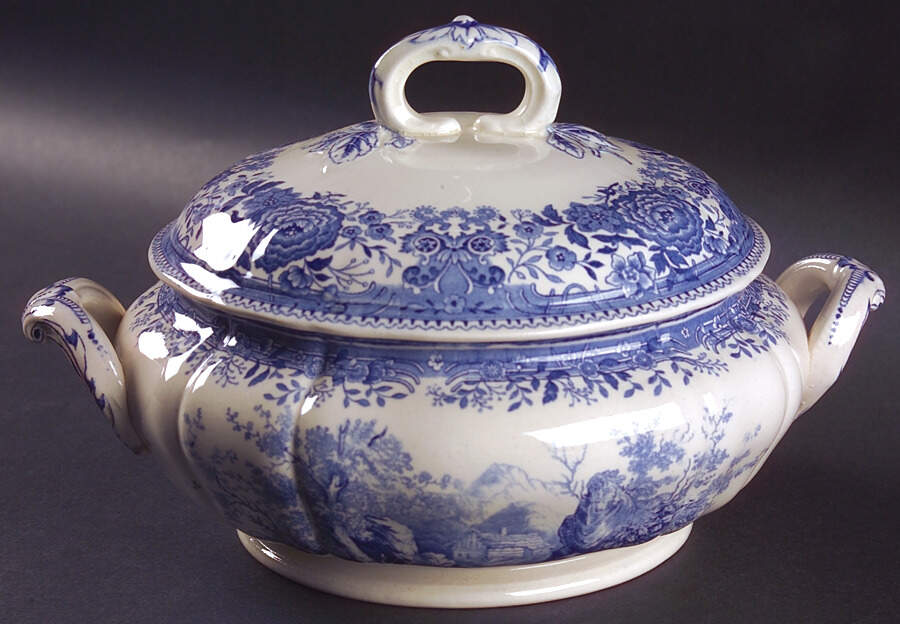 Burgenland Blue (Green Blue, Black Backstamp) Round Covered Vegetable by Villeroy & Boch-1