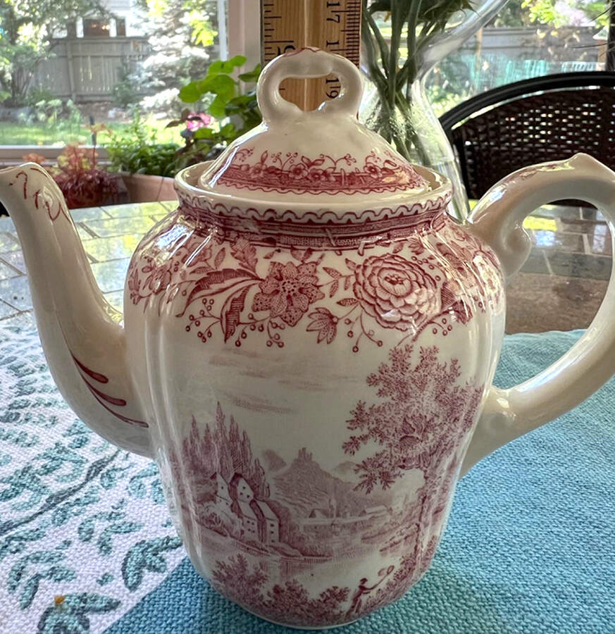 Burgenland Maroon Individual Coffee Pot & Lid by Villeroy & Boch-1