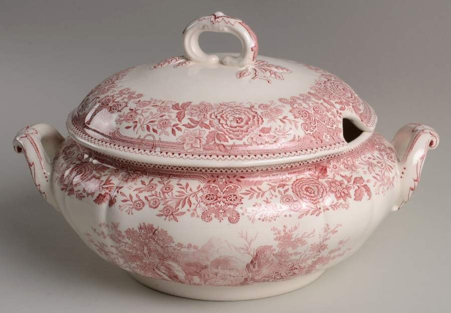 Burgenland Maroon Small Tureen & Lid by Villeroy & Boch-1
