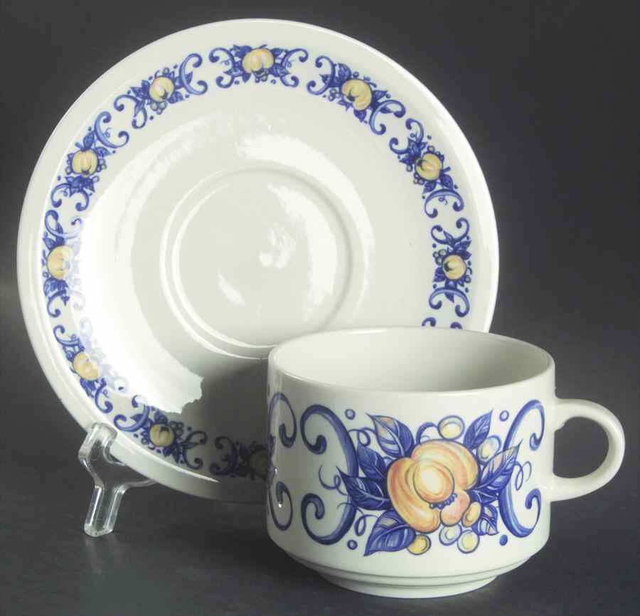 Cadiz Oversized Cup & Saucer Set by Villeroy & Boch-1