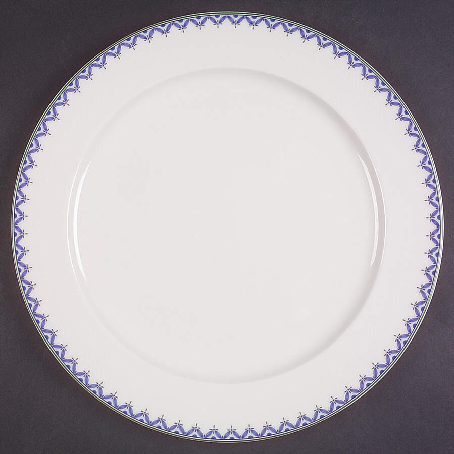 Casa Look 12" Chop Plate (Round Platter) by Villeroy & Boch-1