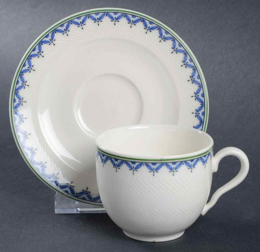 Casa Look Flat Demitasse Cup & Saucer Set by Villeroy & Boch-1