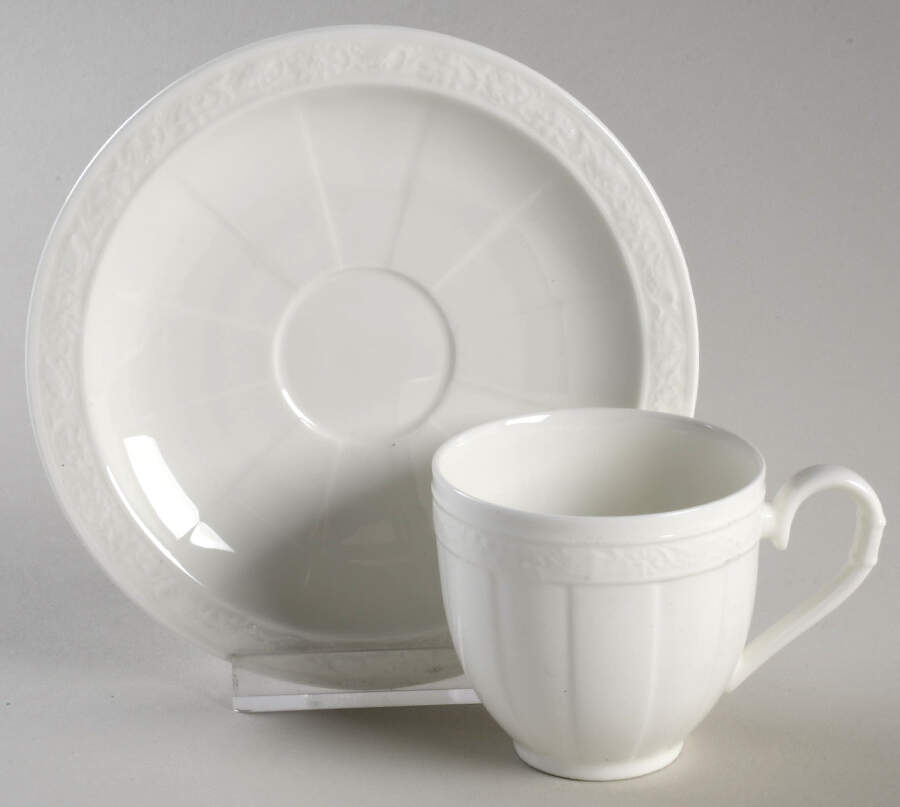 Cameo White (Weiss) Flat Demitasse Cup & Saucer Set by Villeroy & Boch-1