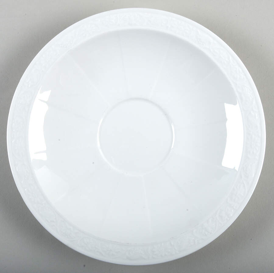 Cameo White (Weiss) Breakfast/Cream Soup Saucer for CSSBRL by Villeroy & Boch-1