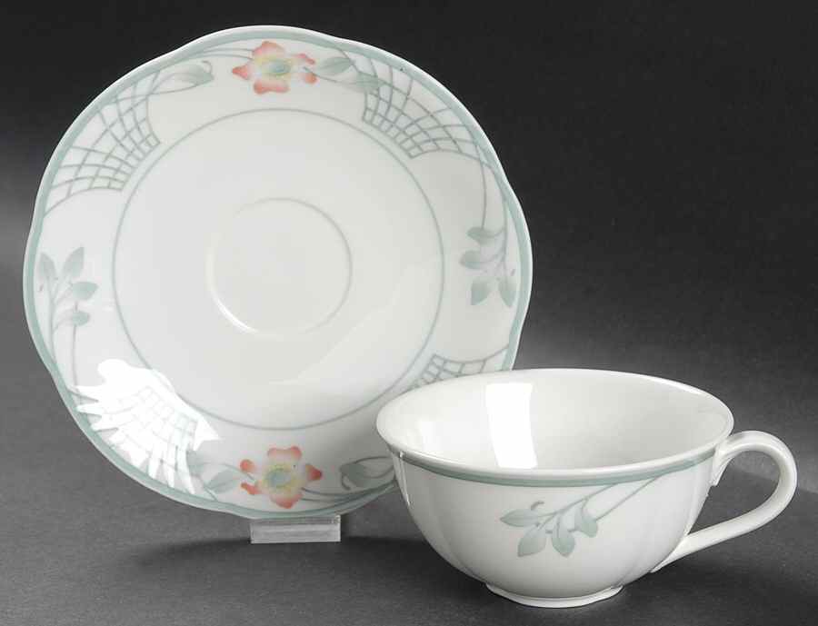 Cesto Flat Cup & Saucer Set by Villeroy & Boch-1