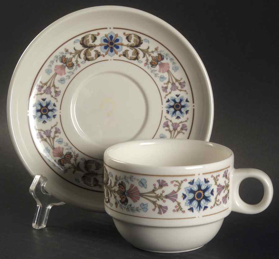 Chateau Flat Cup & Saucer Set by Villeroy & Boch-1