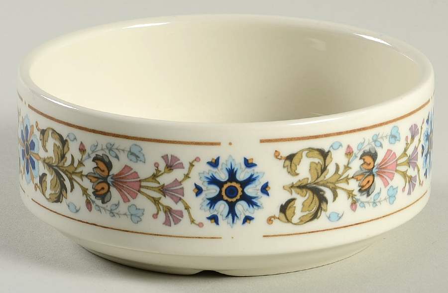 Chateau Fruit/Dessert (Sauce) Bowl by Villeroy & Boch-1