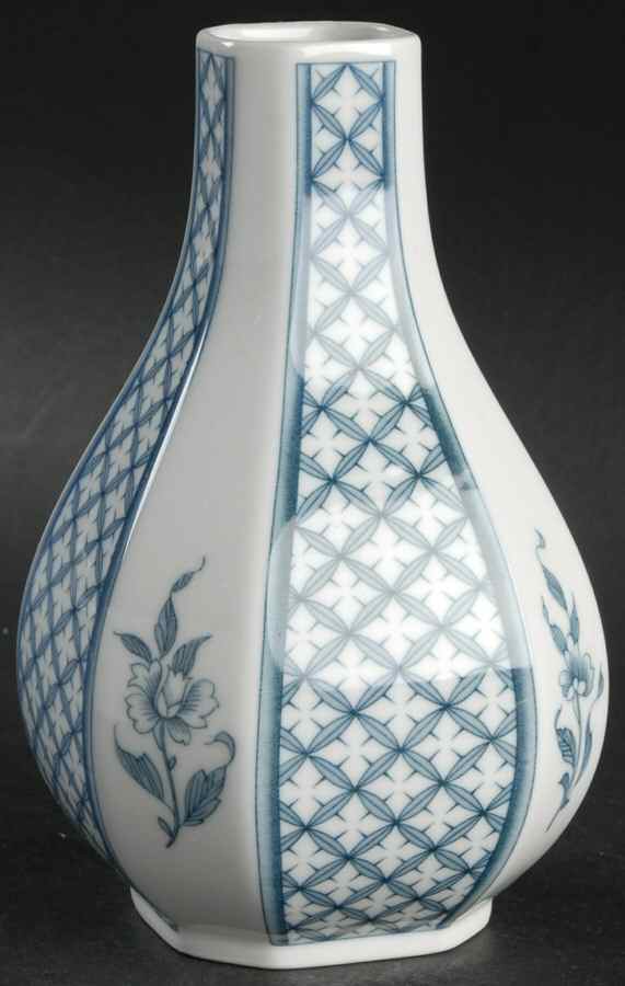 China Blue Vase by Villeroy & Boch-1