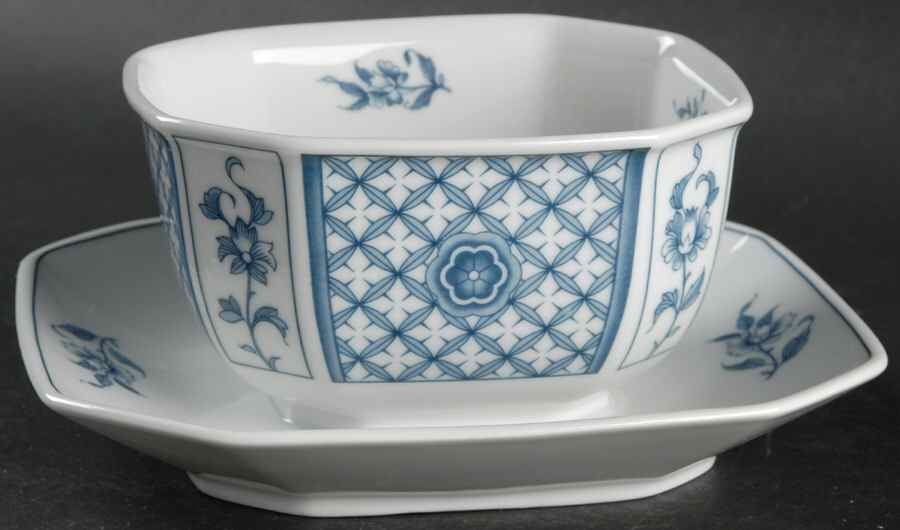 China Blue Gravy Boat with Attached Underplate by Villeroy & Boch-1