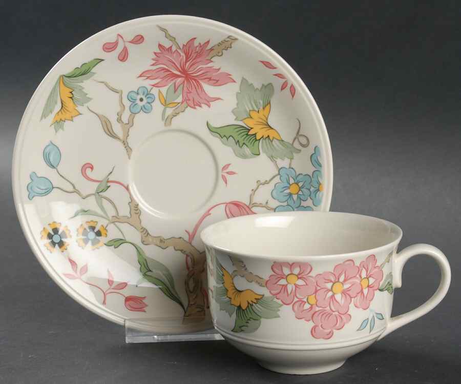 Chintz Flat Cup & Saucer Set by Villeroy & Boch-1