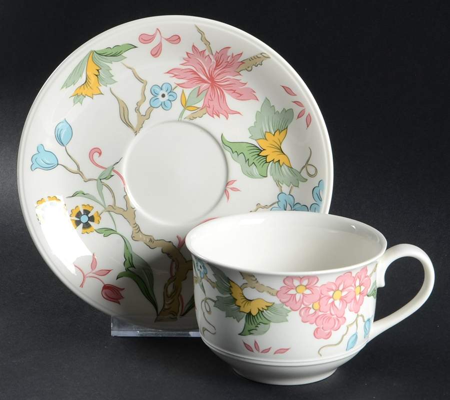 Chintz Breakfast Cup & Saucer Set by Villeroy & Boch-1