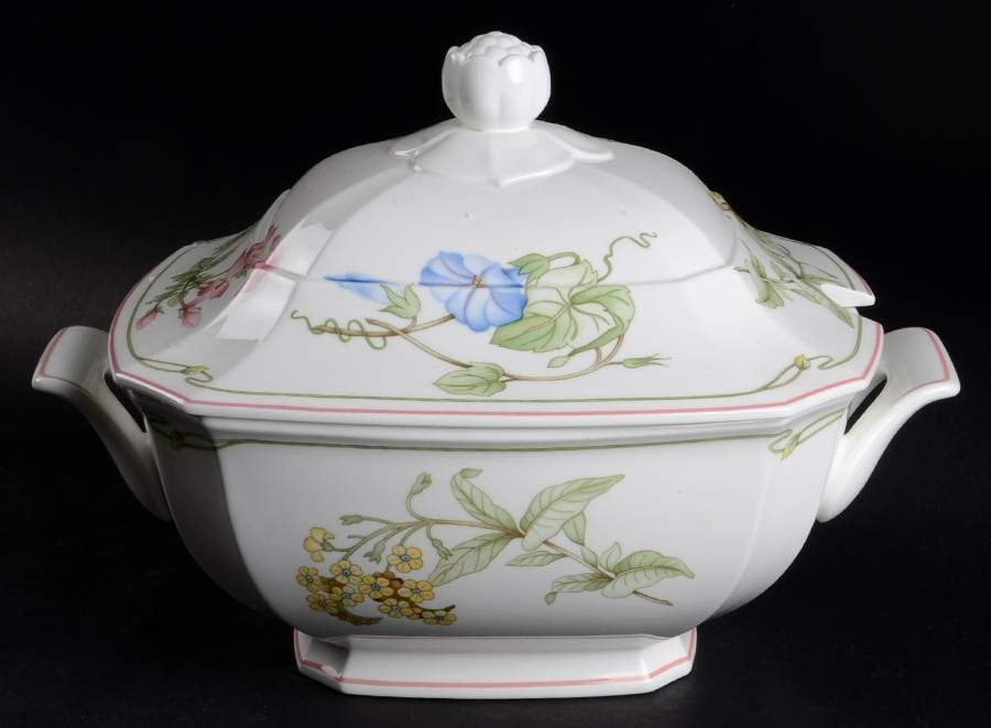 Clarissa Tureen &  Lid by Villeroy & Boch-1