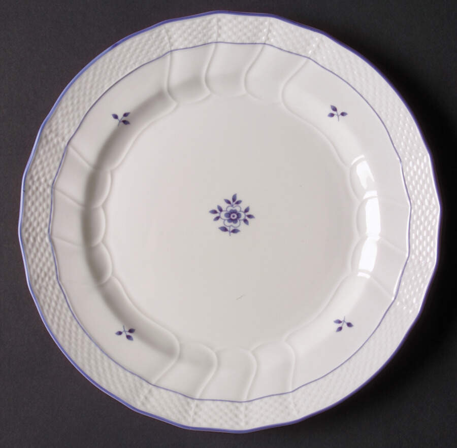 Coburg Salad Plate by Villeroy & Boch-1