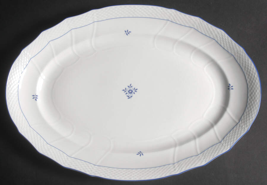 Coburg 16" Oval Serving Platter by Villeroy & Boch-1