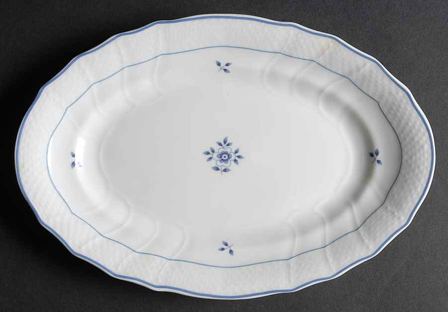 Coburg Pickle Dish by Villeroy & Boch-1