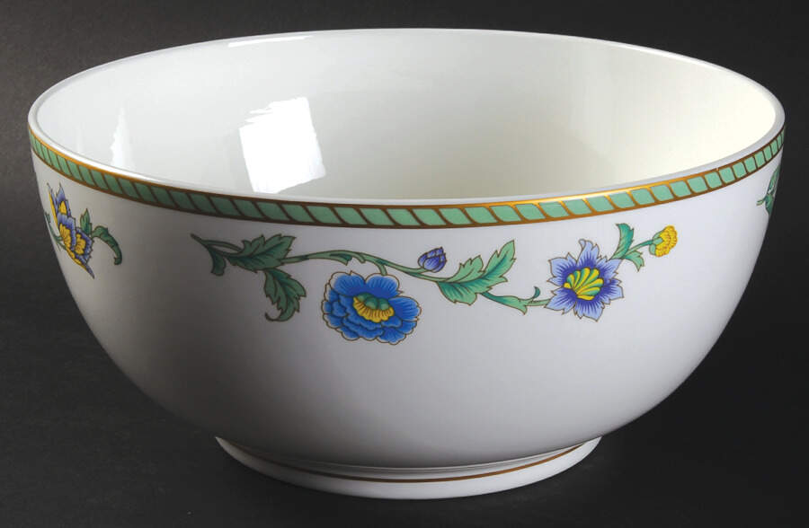 Columbia 9" Round Vegetable Bowl by Villeroy & Boch-1