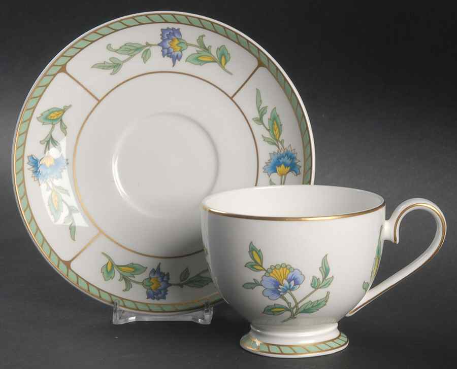 Columbia Footed Cup & Saucer Set by Villeroy & Boch-1