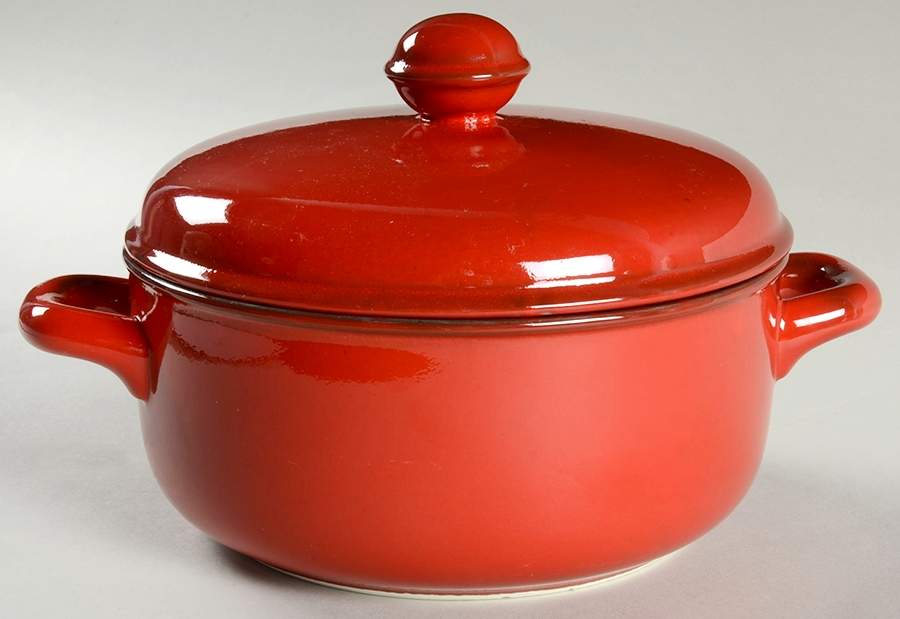 Cordoba Cordova Red (Brown Trim) 2 Qt Round Covered Casserole by Villeroy & Boch-1
