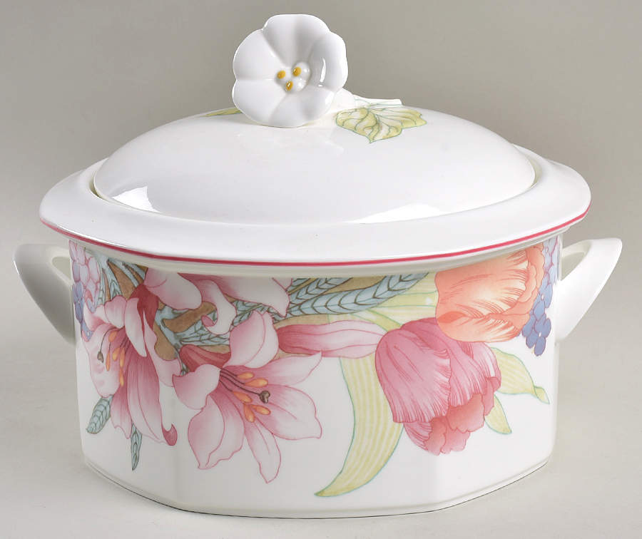 Corolla Tureen &  Lid by Villeroy & Boch-1