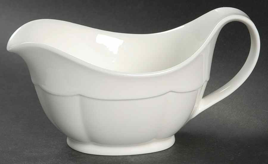Damasco White Gravy Boat by Villeroy & Boch-1