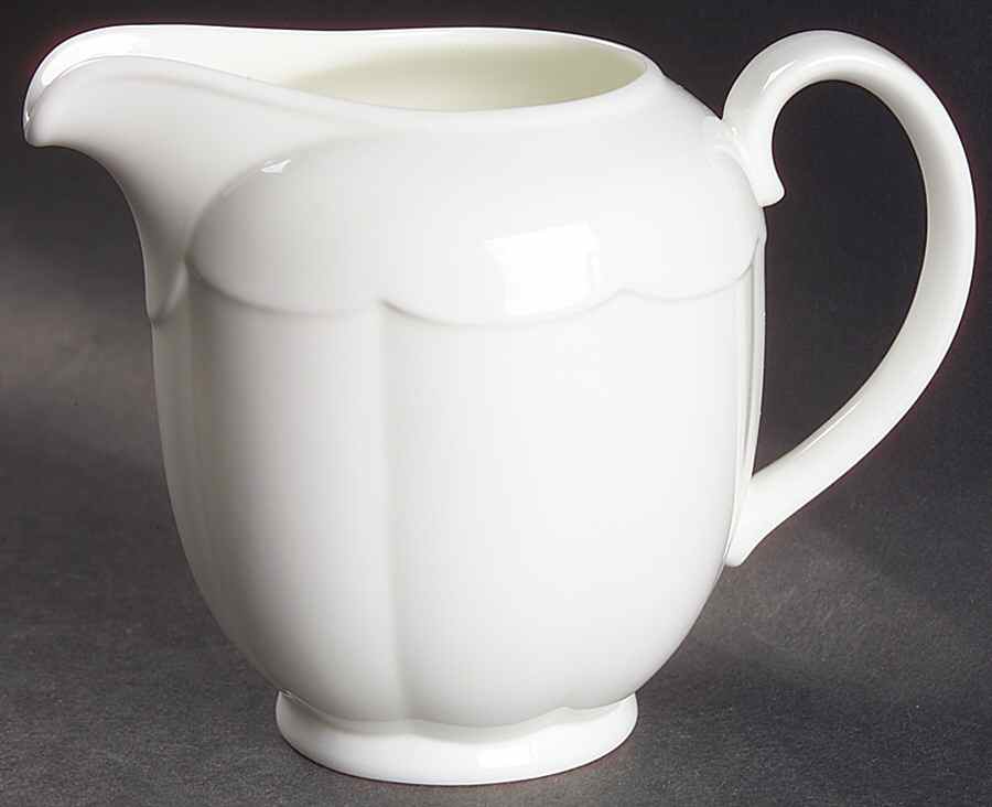 Damasco White Creamer by Villeroy & Boch-1