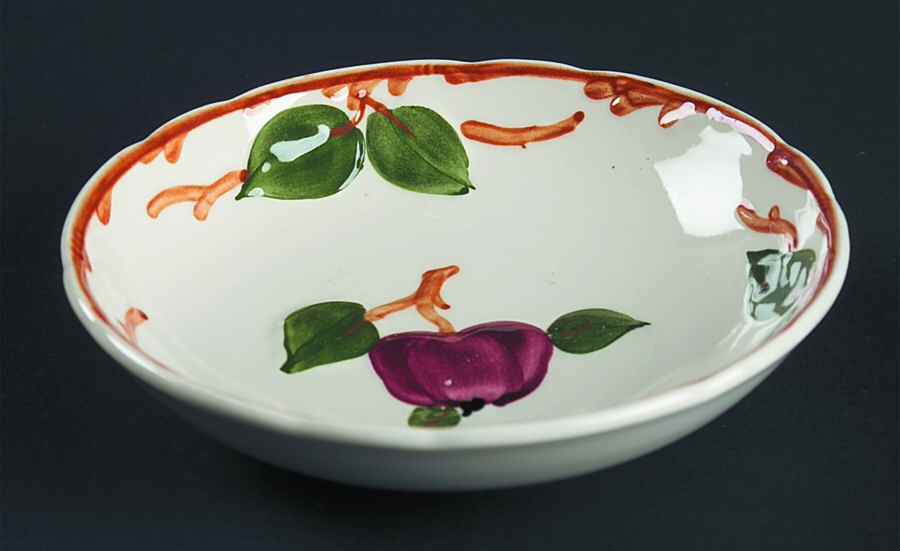 Delicious Apple Fruit/Dessert (Sauce) Bowl by Villeroy & Boch-1
