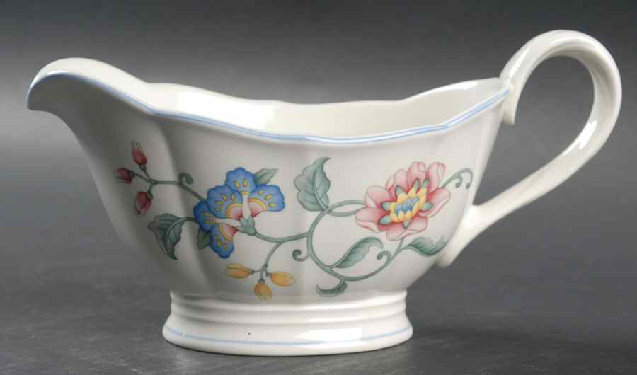 Delia Gravy Boat by Villeroy & Boch-1