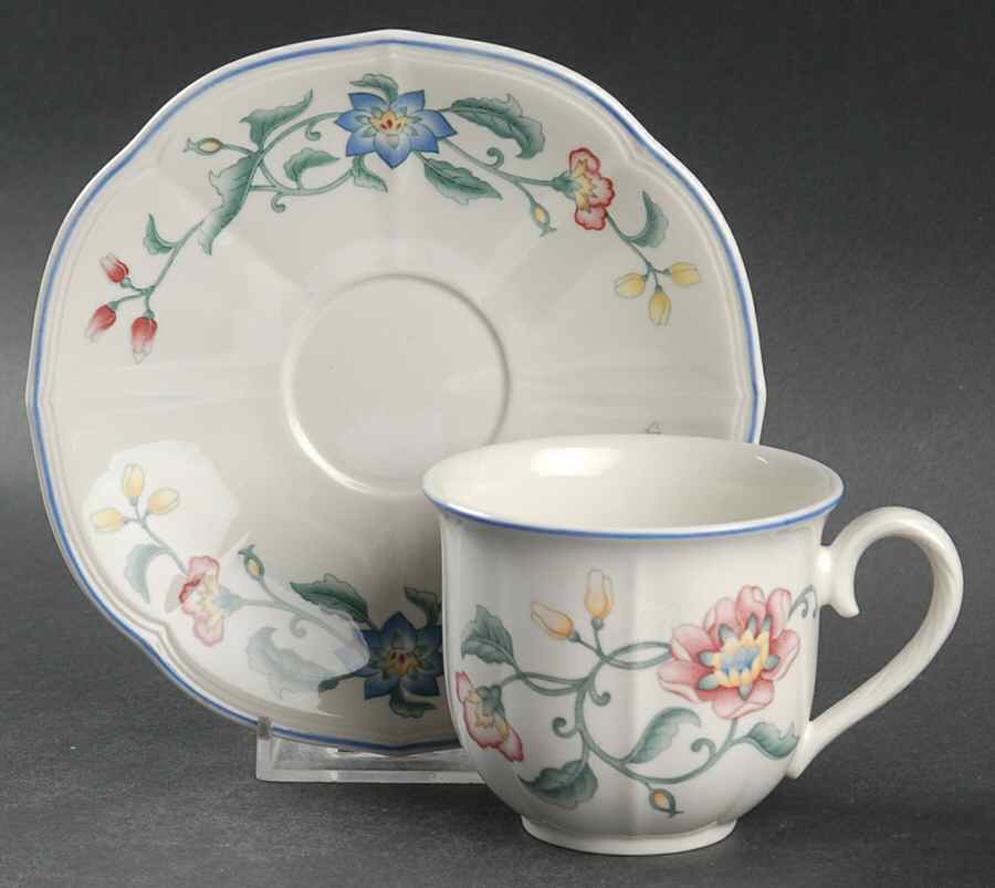 Delia Flat Cup & Saucer Set by Villeroy & Boch-1