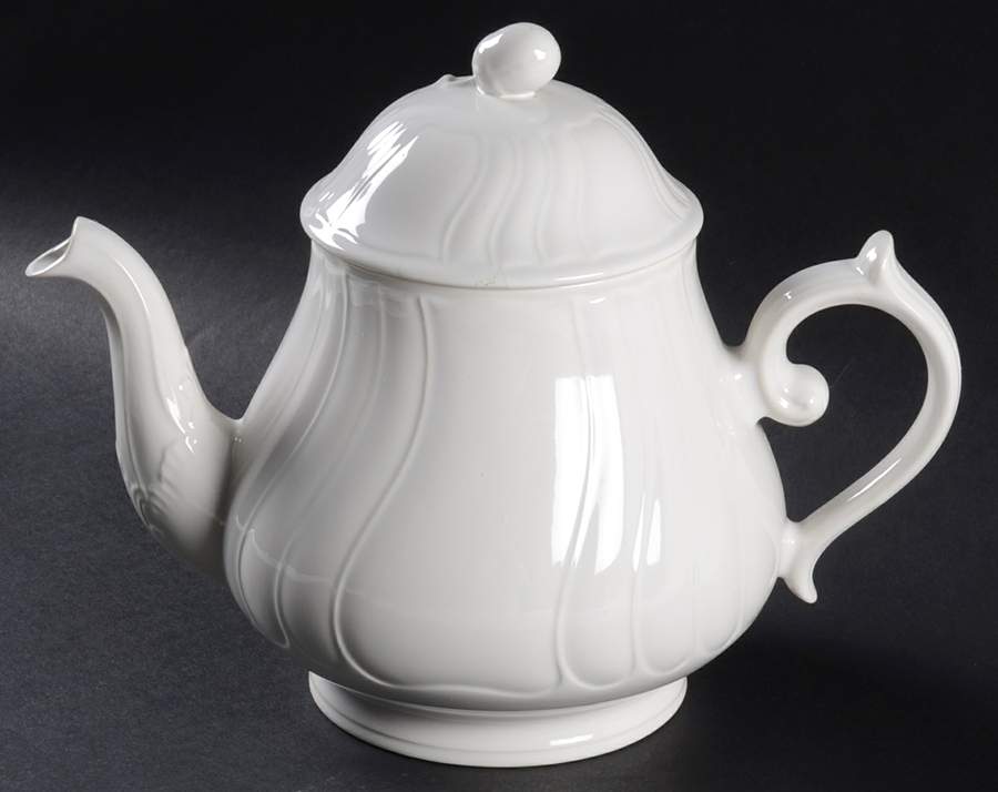 Diamant (White) Teapot & Lid by Villeroy & Boch-1