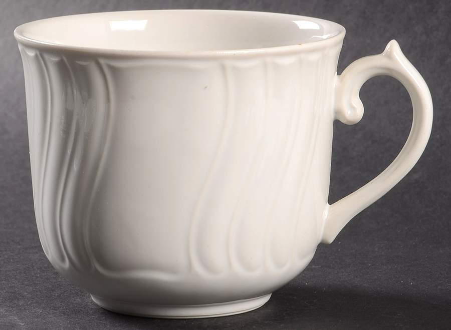 Diamant (White) Flat Cup by Villeroy & Boch-1